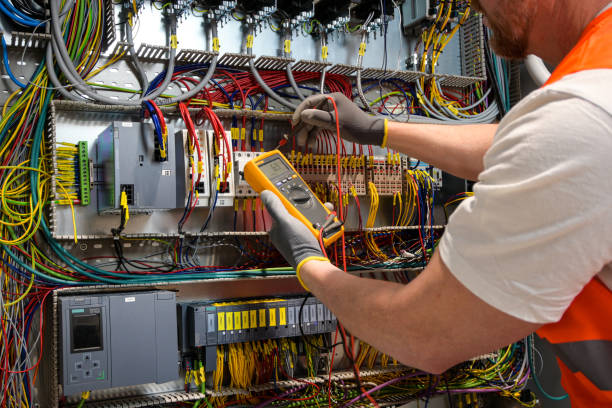 Best Circuit Breaker Repair  in Farmersburg, IN